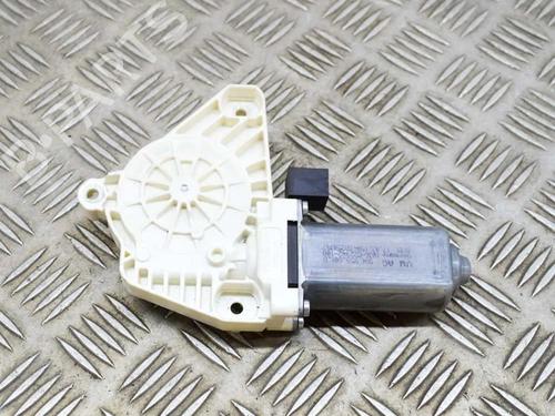 front-left-window-mechanism-vw-passat-b8-variant-3g5-cb5-16-tdi-5q4959801b-1036c22942100-2014-13465244 main image