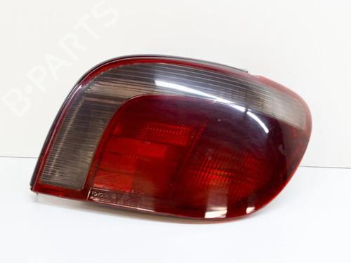 Højre baglygte TOYOTA YARIS (_P1_) 1.4 D-4D (NLP10_, NLP10R) | BP14641482C35 