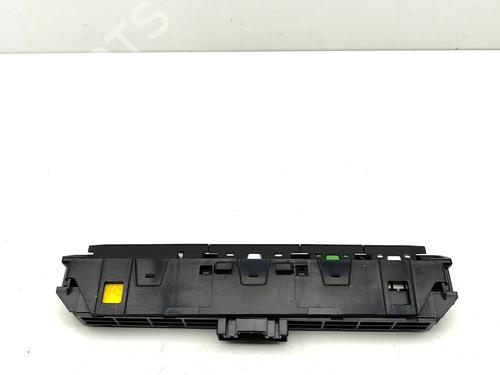 Switch VW PASSAT B8 (3G2, CB2) 2.0 TDI | BP33223906I30 - Image 3