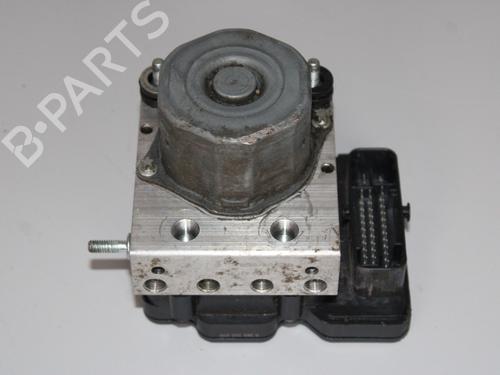 Used ABS pump MERCEDES-BENZ A-CLASS (W176) A 160 (176.041) (102 hp) 29920831