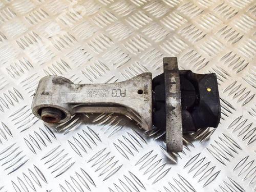 Used Gearbox mount Gearbox mount KIA CEE'D (JD) 1.4 CVVT (100 hp) 6751537 6751537