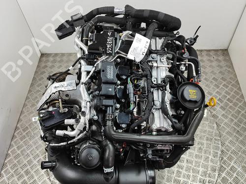 Engine LAND ROVER DISCOVERY V (L462) 2.0 Si4 4x4 | BP28359407M1 