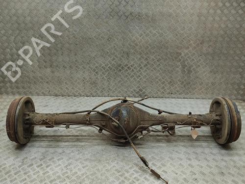 Used Rear axle TOYOTA HILUX VII Pickup (_N1_, _N2_, _N3_) 3.0 D-4D 4WD (KUN26) (171 hp) 32213461