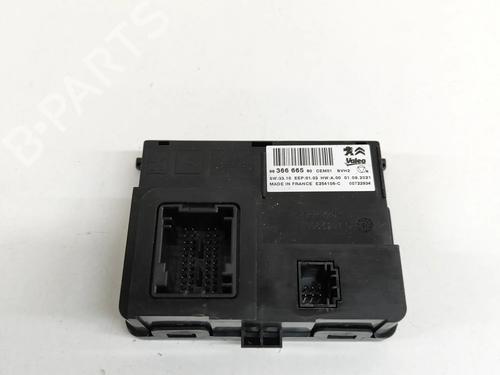 Used Electronic module CITROËN C3 III (SX) 1.2 VTi 82 (82 hp) 17015988
