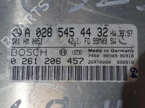 Engine control unit (ECU) MERCEDES-BENZ CLK (C208) CLK 230 Kompressor (208.347) | BP6720975M57 