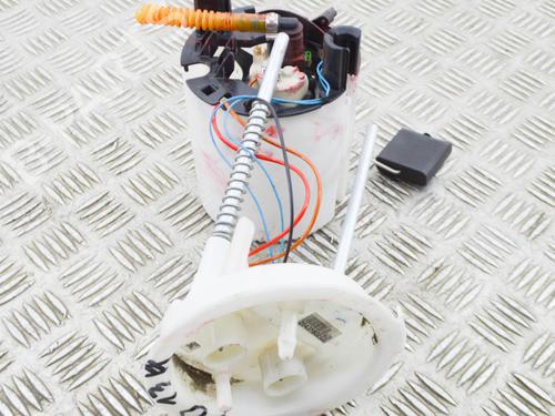 Used Fuel pump BMW 3 Coupe (E92) 320 i (170 hp) 15004910