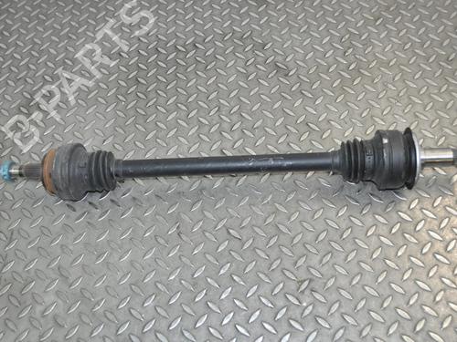 Used Right rear driveshaft Right rear driveshaft MERCEDES-BENZ E-CLASS (W213) E 200 d (213.013) (150 hp) 33363761 33363761