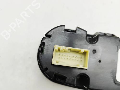 Electronic module FERRARI CALIFORNIA 4.3 | BP32119332M83 