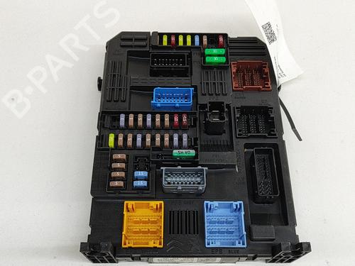 Fuse box CITROËN C5 AIRCROSS (A_) 1.5 BlueHDi 130 (ACYHZJ, ACYHZR) | BP28552400E1