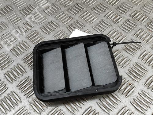 Used Grille NISSAN QASHQAI III (J12) 1.3 DIG-T (140 hp) 28565264
