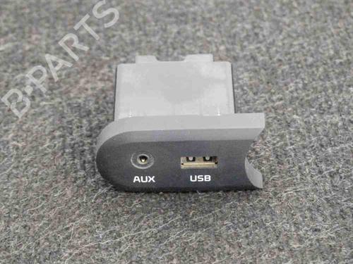 Used Electronic module KIA CEE'D (JD) 1.4 CVVT (100 hp) 6751499