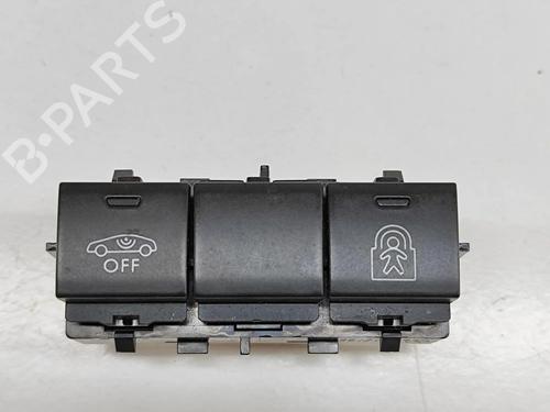 switch-peugeot-3008-ii-suv-mc_-mr_-mj_-m4_-2016-25219181 main image