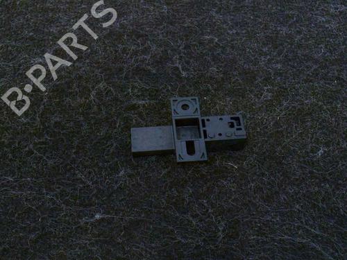 Used Antenna/Base Antenna/Base AUDI Q5 (FYB, FYG) 2.0 TFSI quattro (249 hp) 8827374 8827374