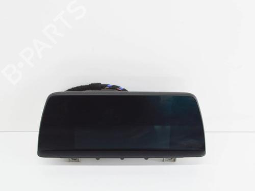 Used Display monitor BMW 1 (F21) 118 i (136 hp) 12124923