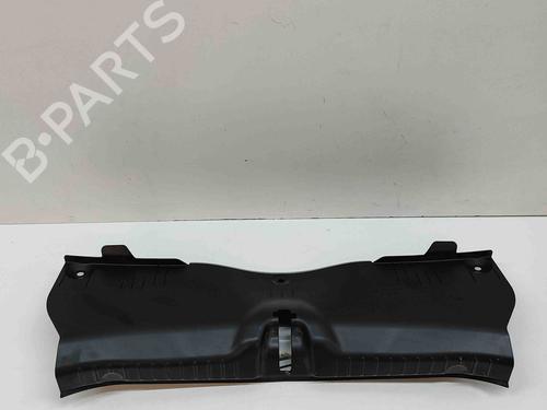 Used Tailgate trim MERCEDES-BENZ SLC (R172) 180 (172.431) (156 hp) 26939484