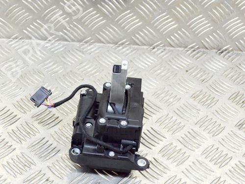 Gear lever AUDI Q5 (FYB, FYG) 2.0 TDI quattro | BP6925175M90 