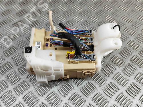 Fuse box TOYOTA AURIS (_E18_) 1.3 Dual-VVTi (NRE180_, NRE180R) | BP29523899E1 