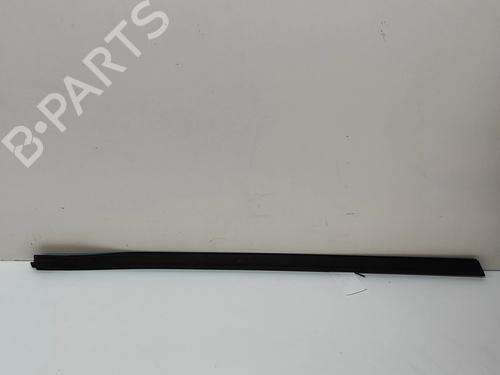 Step PORSCHE CAYENNE (9YA) 3.0 E-Hybrid AWD (9YAAE1) | BP27784657C149 