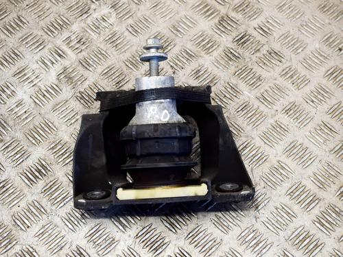 Used Engine mount VOLVO S90 II (234) D5 AWD (235 hp) 10526465