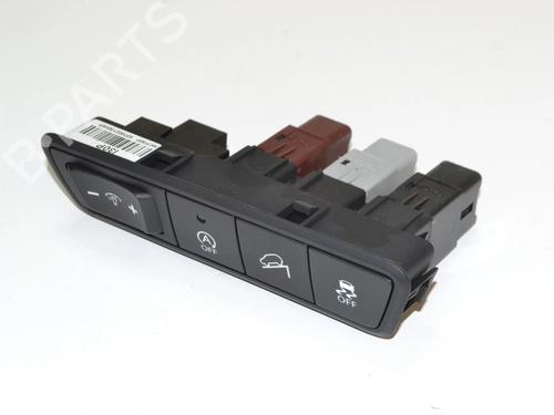 Used Switch HYUNDAI ix35 (LM, EL, ELH) 2.0 CRDi (177 hp) 9867452