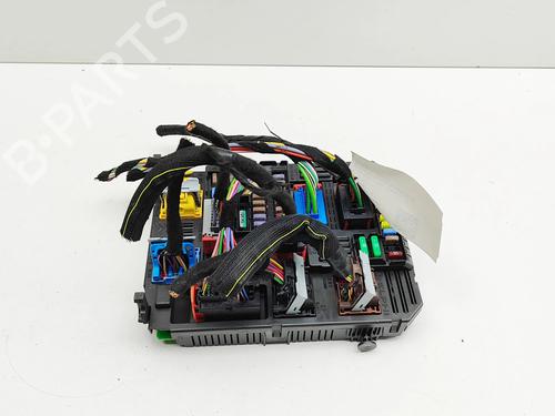 Used Fuse box Fuse box OPEL VIVARO C Van (K0) 2.0 (122 hp) 32728653 32728653