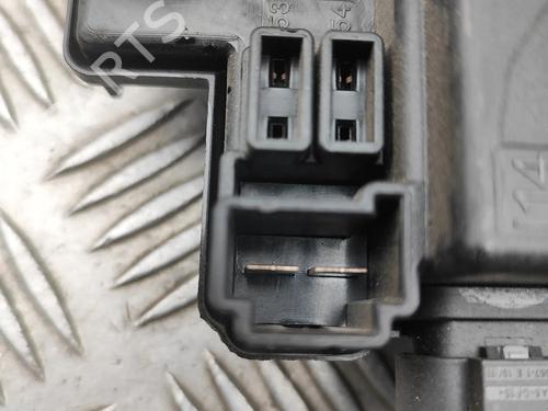 Fuse box MERCEDES-BENZ S-CLASS (W222, V222, X222) S 350 d (222.020, 222.120) | BP30492905E1