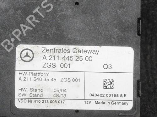 Used Electronic module MERCEDES-BENZ E-CLASS (W211) E 240 (211.061) (177 hp) 6718077