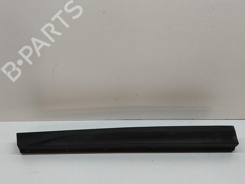 Used Door moulding trim LEXUS UX (_AA1_, _AH1_, _MA1_) 250h (MZAH10) (184 hp) 27788685