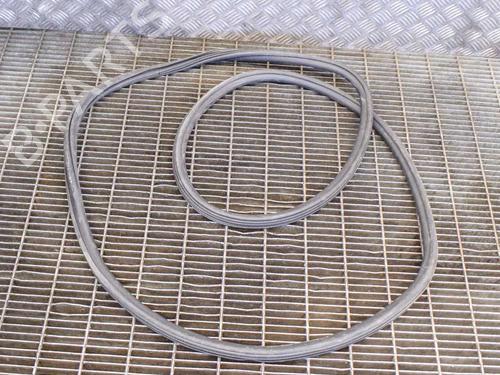 Gummiliste PORSCHE MACAN (95B) 3.0 S Diesel | BP14613138C142 - Image 2
