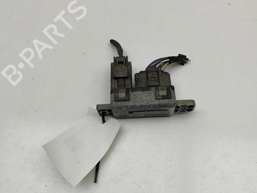 other-jaguar-f-pace-x761-2015-33376056 main image