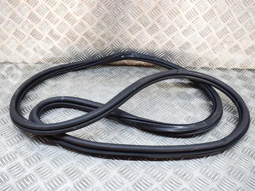 Used Rubber door seal VW T-ROC (A11, D11) 1.5 TSI (150 hp) 14648653