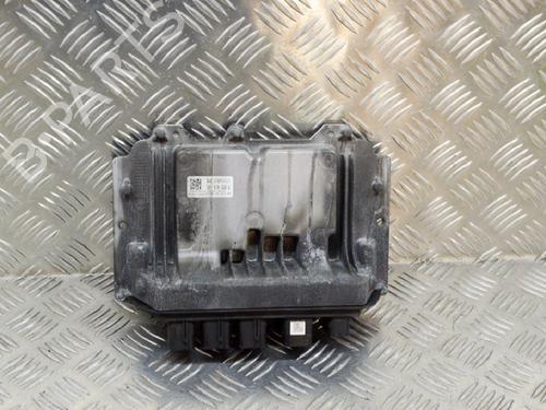 Used Engine control unit (ECU) BMW 2 Convertible (F23) 218 i (136 hp) 6773377