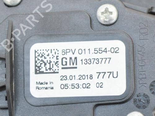 Used Pedal OPEL ASTRA K (B16) 1.4 Turbo (68) (150 hp) 6749819