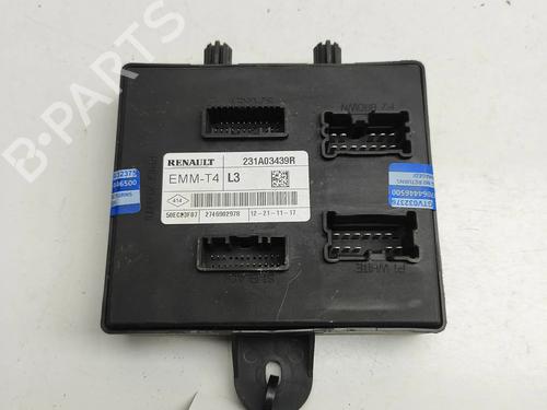 Used Switch OPEL VIVARO B Van (X82) 1.6 CDTI (05) (116 hp) 31112847