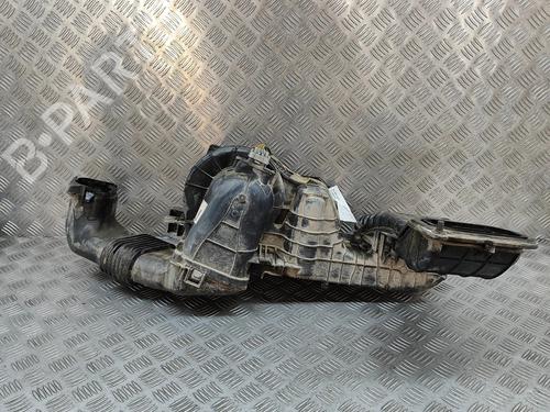 Used Air filter box OPEL VIVARO B Bus (X82) 1.6 CDTI (06) (140 hp) 24140896