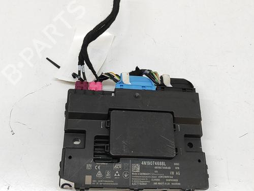 Used Electronic module AUDI Q7 (4MB, 4MG, 4MQ) 45 TDI quattro (249 hp) 28675516