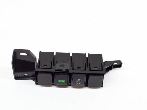 Used Switch NISSAN QASHQAI II (J11, J11_) 1.3 DIG-T (140 hp) 29391144