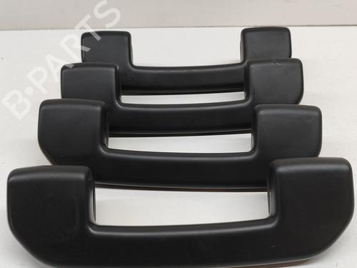 Used Interior roof handle PEUGEOT 2008 II (UD_, US_, UY_, UJ_, UR_, UC_) 1.2 PureTech 130 (USHNS, URHNS) (130 hp) 28553183