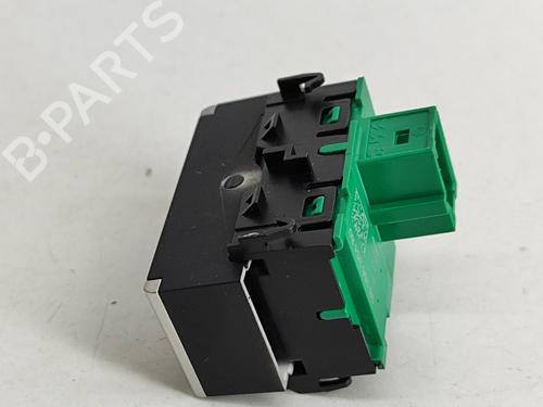 Switch PEUGEOT 2008 II (UD_, US_, UY_, UJ_, UR_, UC_) 1.2 Hybrid 136 (URHPYC, USHPY) | BP28553060I30