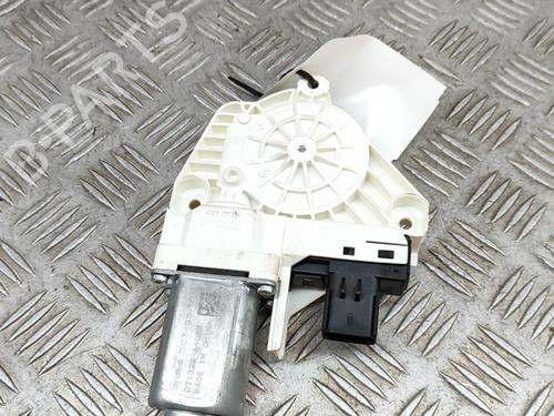 Right front window motor TESLA MODEL Y (5YJY) EV Performance All-wheel Drive | BP28548480E20