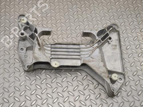 Used Support BMW 7 (G11, G12) 730 d, Ld (265 hp) 30234327