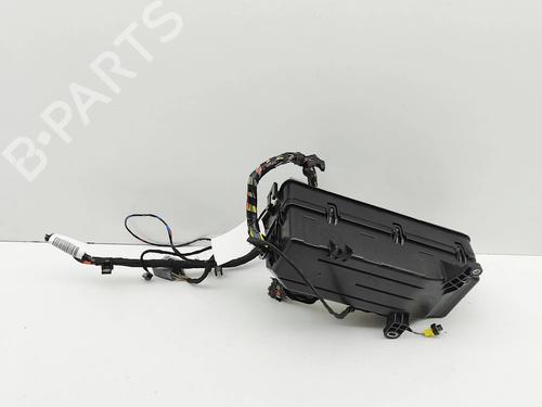 Fuse box LAND ROVER DEFENDER Station Wagon (L663) P525 4x4 | BP32525540E1