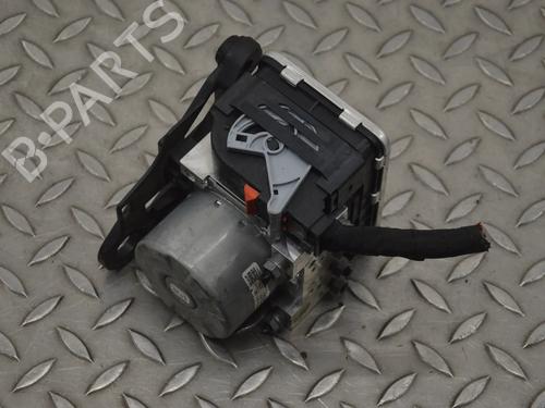 Used ABS pump VW T-ROC (A11, D11) 1.5 TSI (150 hp) 30241913