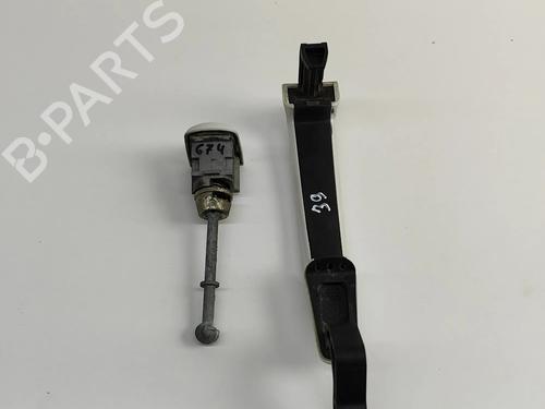 Front left exterior door handle PEUGEOT 5008 (0U_, 0E_) 1.6 HDi | BP26040841C128 