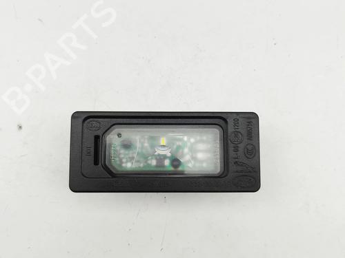 licence-plate-light-land-rover-defender-station-wagon-l663-2019-32525610 main image