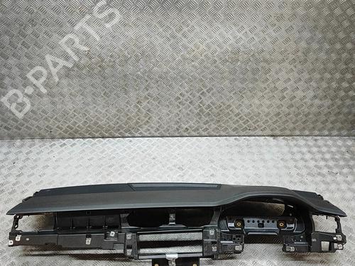 Used Dashboard Dashboard 38070080 38070080
