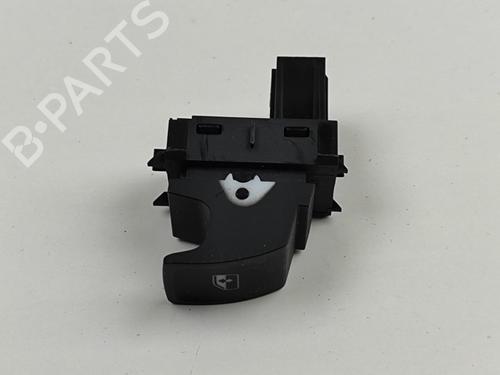 Used Right rear window switch SKODA KAROQ (NU7, ND7) 2.0 TDI (116 hp) 27790402
