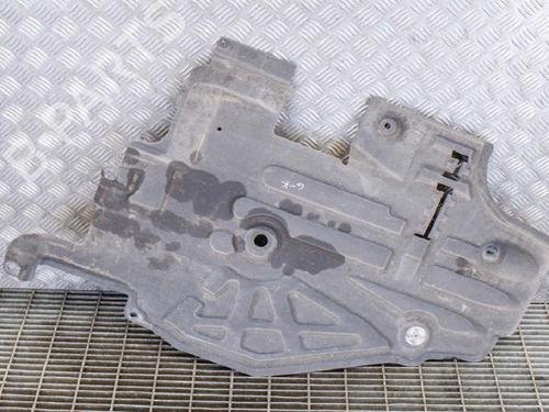 Used Underbody protection VOLVO S90 II (234) D4 (190 hp) 14613336