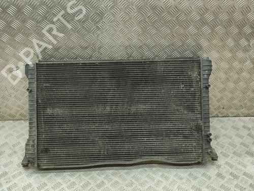 Used Water radiator Water radiator VW PHAETON (3D1, 3D2, 3D3, 3D4, 3D6, 3D7, 3D8, 3D9) 6.0 W12 4motion (420 hp) 33369631 33369631