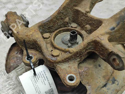Right rear steering knuckle TOYOTA AURIS (_E18_) 1.8 Hybrid (ZWE186_, ZWE186R) | BP16712204M28 